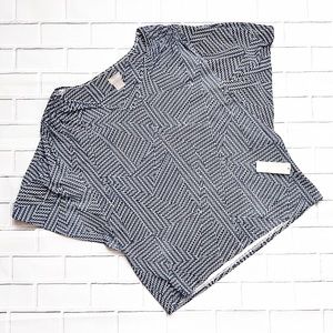NWT Chico’s Blue Geometric Print Flutter Sleeve Bat Wing Top